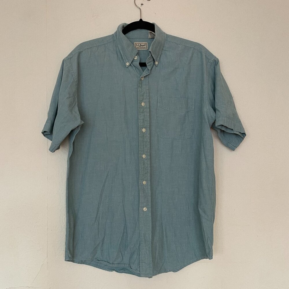L.L. Bean Men's Medium Button Up Short Sleeve Shirt